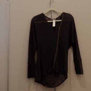 Laila Jayde Grey Sweater